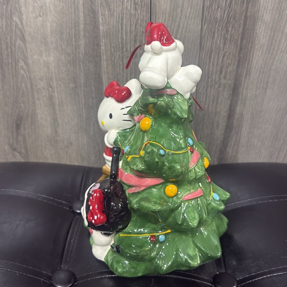 Blue Sky Clayworks Hello Kitty & Friends Decorating A Christmas Tree Figurine - Picture 5 of 10